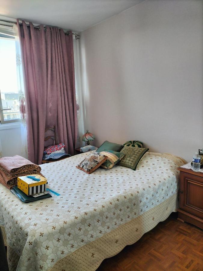 Appartamento Balcon Surplombant Le Sud De Paris Arcueil Esterno foto